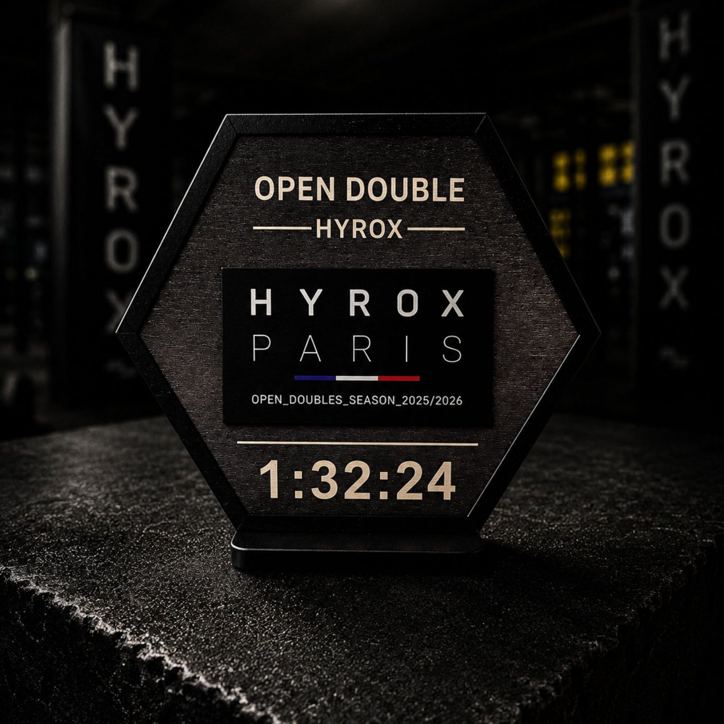 Support patch HYROX personnalisé en bois - Cadeau sportif fait main